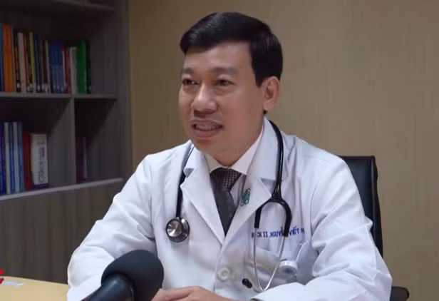 Người hay tắm khuya sẽ bỏ ngay việc này sau khi nghe lý giải của chuyên gia