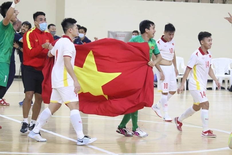 Tuyển Futsal Việt Nam vỡ òa sung sướng khi lấy vé World Cup
