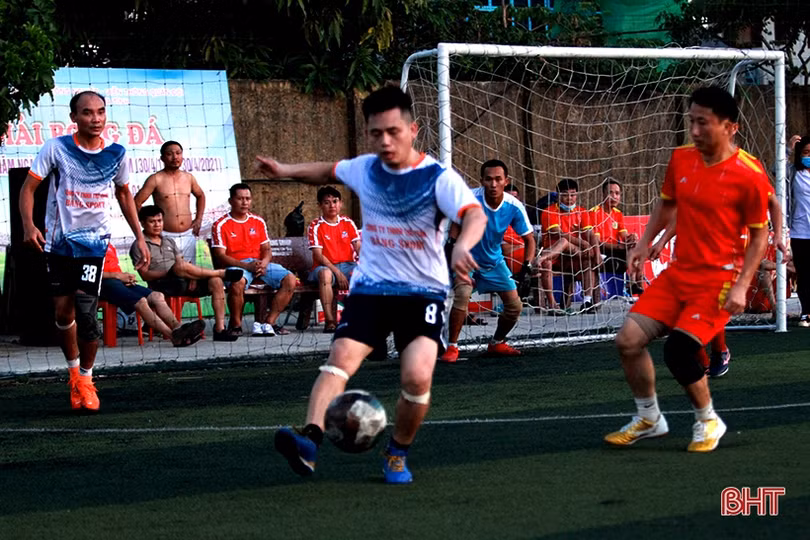 FC Phúc Sport vô địch Giải Bóng đá League U40++ Cup Bằng Sport năm 2021