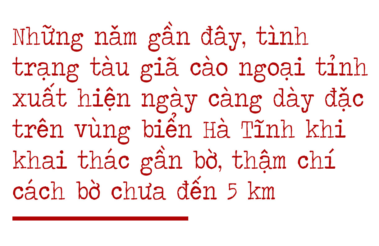 Vấn nạn tàu giã cào trên vùng biển Hà Tĩnh (bài 1): Khai thác tận diệt và hậu quả của việc giành giật ngư trường ảnh 6 Vấn nạn tàu giã cào trên vùng biển Hà Tĩnh (bài 1): Khai thác tận diệt và hậu quả của việc giành giật ngư trường