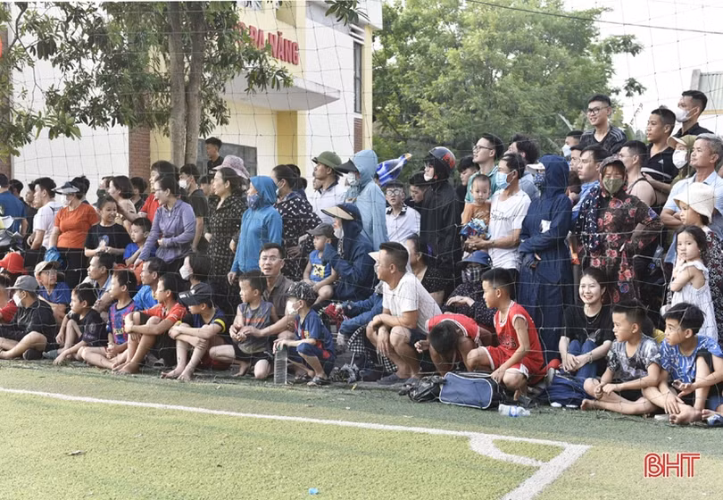 Sôi nổi giải thể thao phong trào tại các địa phương