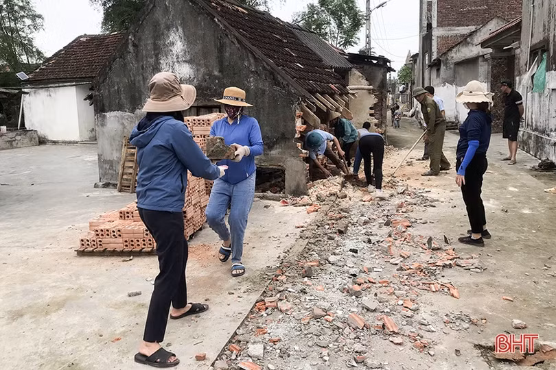 Người dân Tùng Lộc hiến hơn 4.000 m<sup>2 </sup>mở rộng đường giao thông