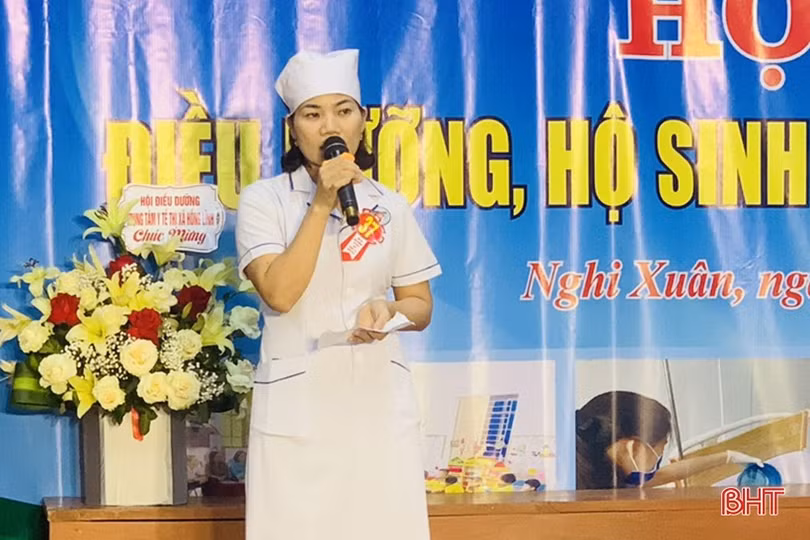 38 thí sinh tranh tài cuộc thi điều dưỡng, hộ sinh trạm y tế giỏi