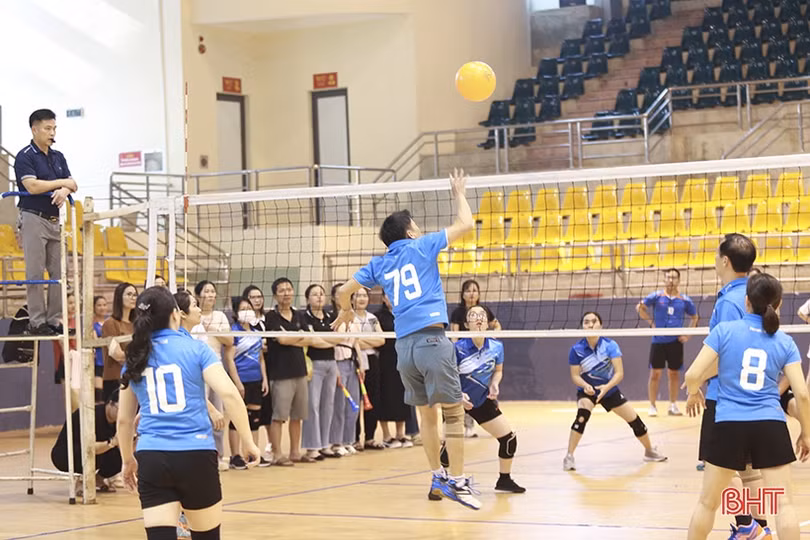 Sở TN&MT vô địch Giải Bóng chuyền Công đoàn Viên chức Hà Tĩnh