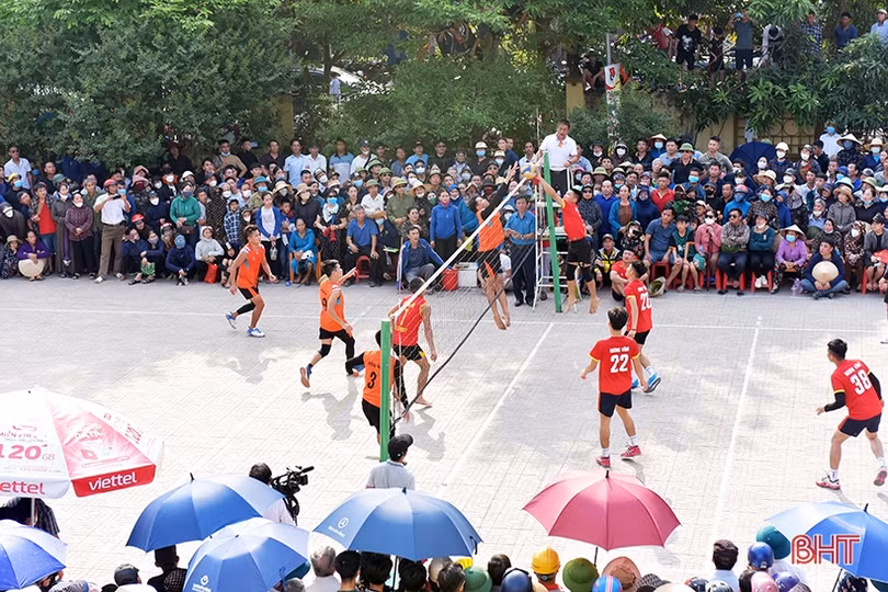 Sôi nổi giải thể thao phong trào tại các địa phương