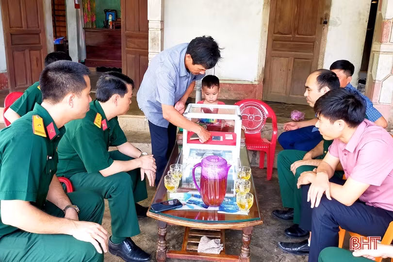 Thống nhất đưa cuốn nhật ký của liệt sĩ Cao Văn Tuất vào lưu giữ ở bảo tàng