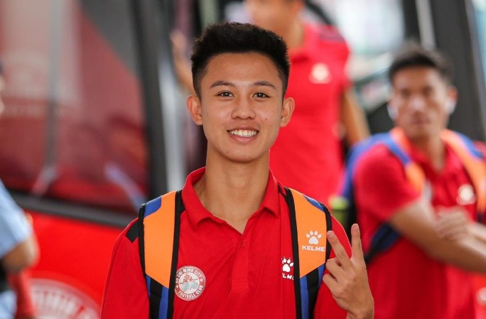 Vĩnh Nguyên chơi hay trong màu áo CLB TP Hồ Chí Minh nhưng không chiếm được niềm tin từ HLV Troussier. Ảnh: CLB TP Hồ Chí Minh . Tiền vệ quê Hà Tĩnh khiến U22 Việt Nam thất bại trước CLB TP Hồ Chí Minh