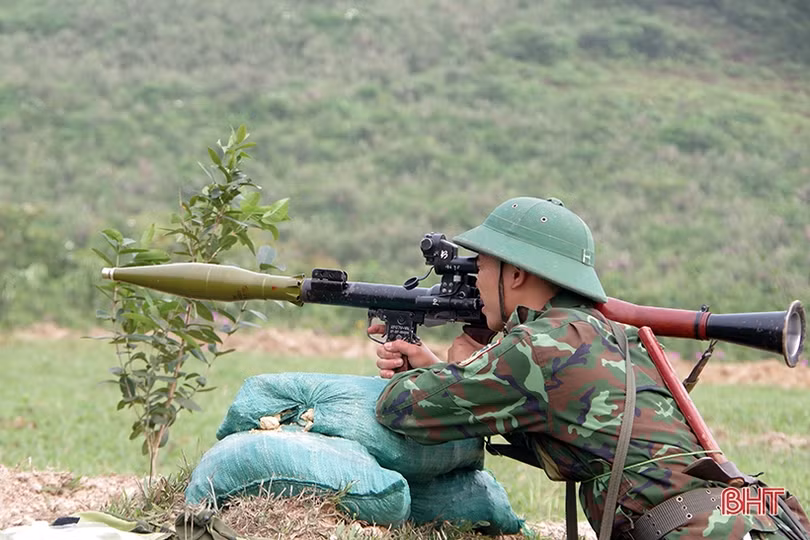 Trung đoàn 841 diễn tập “Trung đội bộ binh vận động tập kích”