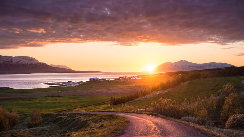 Những vùng đất “hoàng hôn không chạm tới” trên thế giới