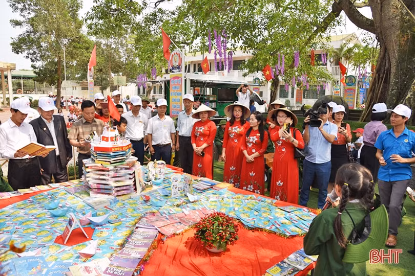 Ấn tượng ngày sách và văn hóa đọc ở Lộc Hà