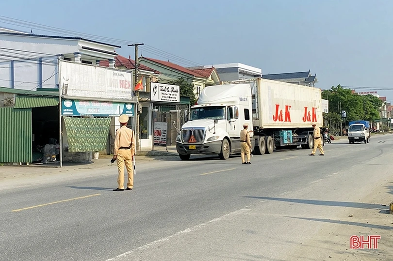 Đảm bảo an toàn giao thông dịp lễ trên địa bàn Hà Tĩnh