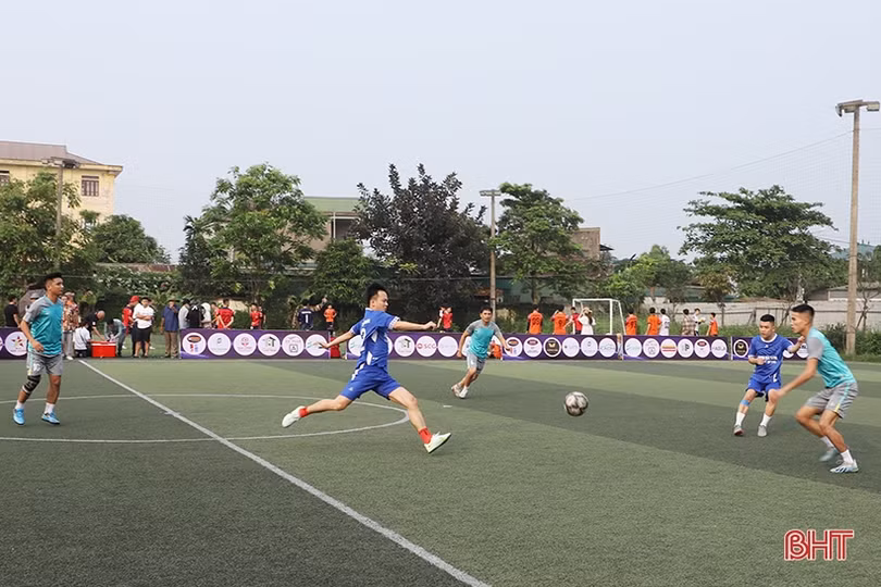Khởi tranh Giải bóng đá kiến trúc và xây dựng Hà Tĩnh lần thứ nhất