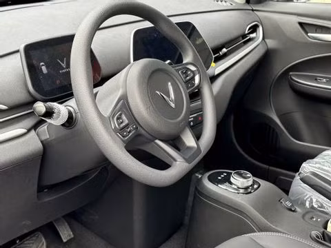 VinFast chính thức bàn giao VF 5 Plus, giá từ 458 triệu đồng