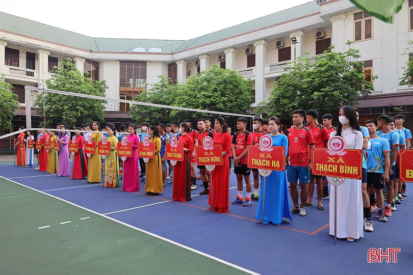 Các địa phương tổ chức giải bóng chuyền chào mừng các ngày lễ lớn ảnh 1 Các địa phương tổ chức giải bóng chuyền chào mừng các ngày lễ lớn