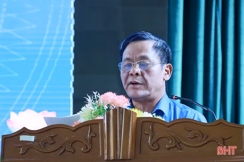 Ngành Y tế Hà Tĩnh tôn vinh người lao động, chủ tịch công đoàn tiêu biểu