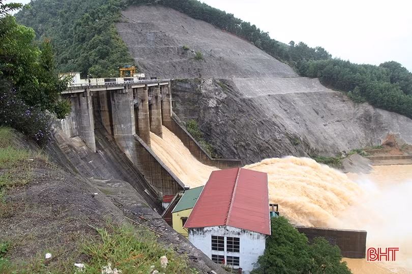 Xác định công tác phòng chống thiên tai là nhiệm vụ quan trọng, cấp bách