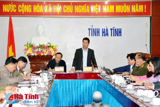 Phó Chủ tịch UBND tỉnh Đặng Quốc Khánh phát biểu chỉ đạo tại điểm cầu Hà Tĩnh
