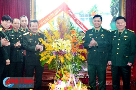 Thiếu tướng Nguyễn Sỹ Hội - Phó Tư lệnh Quân khu 4 chúc mừng BĐBP Hà Tĩnh nhân ngày truyền thống Thiếu tướng Nguyễn Sỹ Hội - Phó Tư lệnh Quân khu 4 chúc mừng BĐBP Hà Tĩnh nhân ngày truyền thống