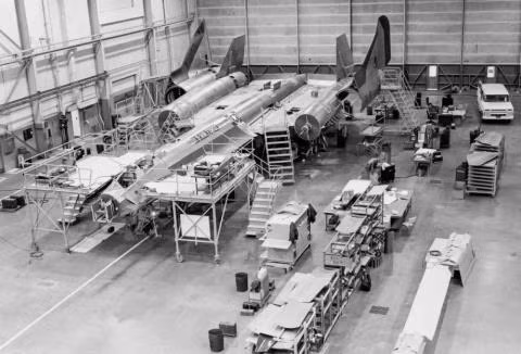 Bí mật về SR-71 Blachbird-máy bay trinh sát nhanh nhất thế giới ảnh 3