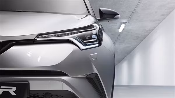 Toyota C-HR phiên bản sản xuất lộ diện ảnh 4