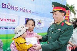 Mang yêu thương đến vùng biên giới Hà Tĩnh