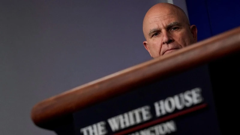 sau ngoai truong my lai ro tin sa thai co van an ninh quoc gia