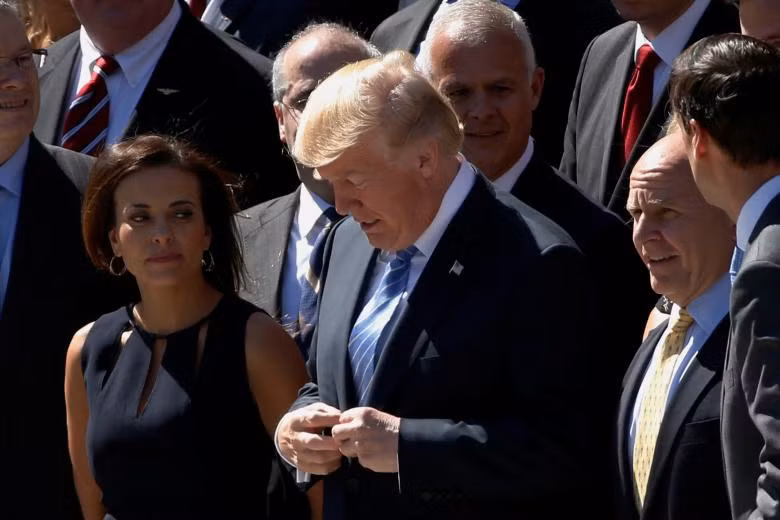 diem mat quan chuc lan luot bo ghe trong chinh quyen tong thong trump