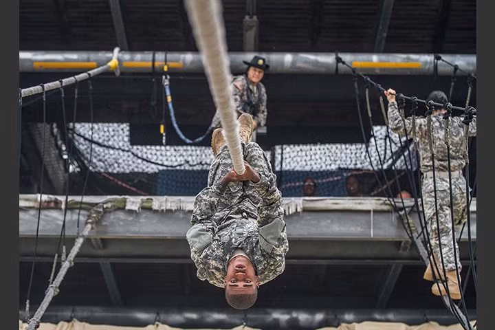 ngo ngang ky nang dung day vuot chuong ngai vat cua linh my