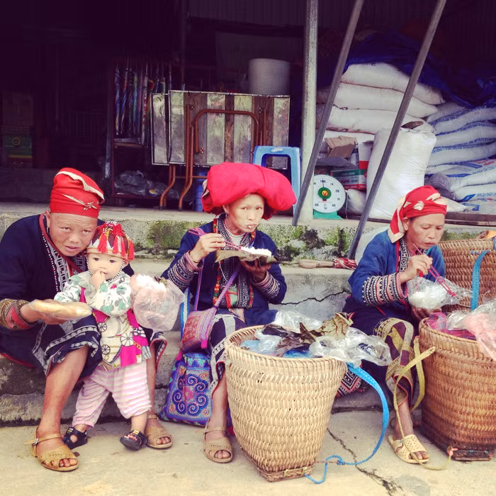 10 cach kham pha tron ven ve dep viet nam