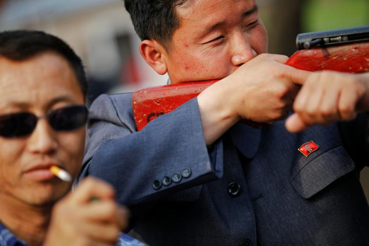 bat ngo cuoc song o dat nuoc trieu tien qua anh reuters