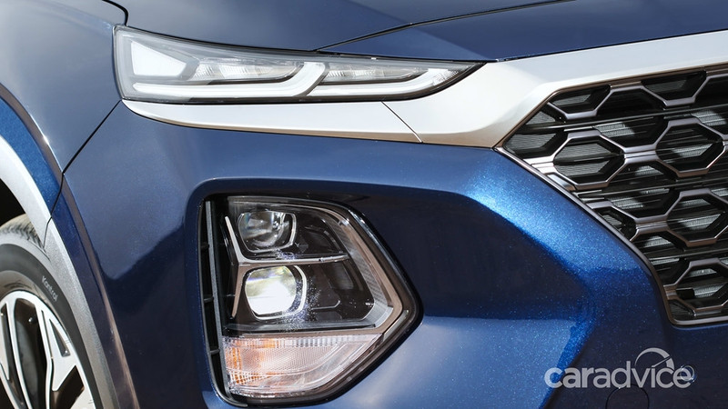 hyundai santafe 2019 ra mat voi noi that hoan toan moi