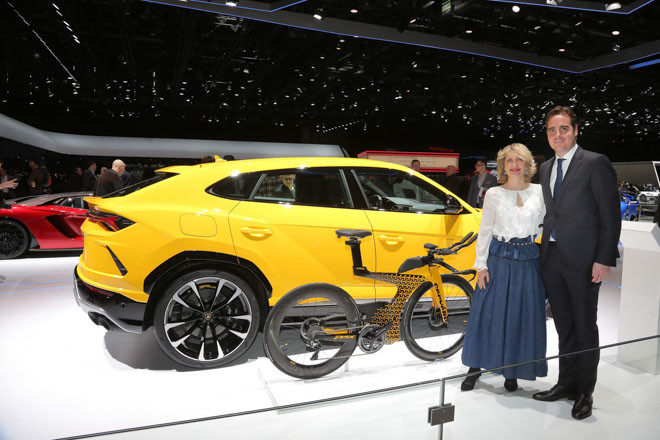 sieu pham hai banh gia hon 300 trieu cua lamborghini