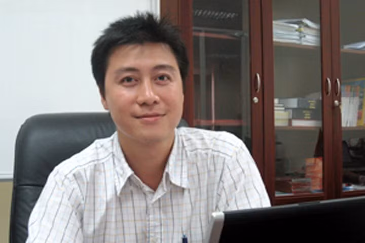 phan sao nam ong trum khien cuu tuong cong an nga ngua la ai