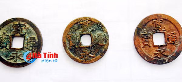 ha tinh phat hien bo suu tap dong tien xu co nhat ban