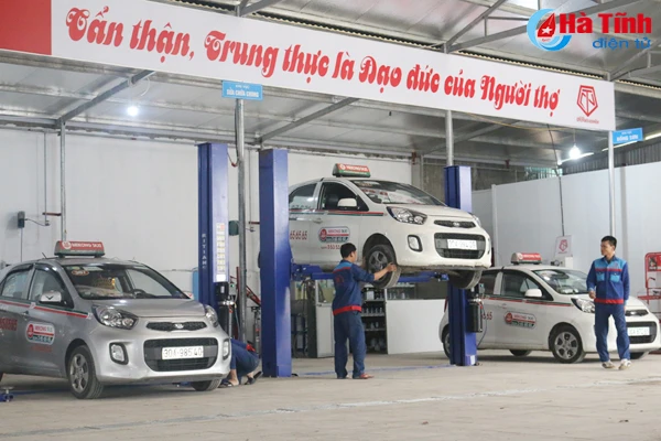 9x mang cong nghe sua chua o to nhat ban ve ha tinh