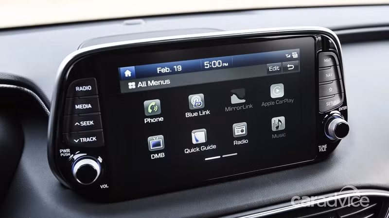 hyundai santafe 2019 ra mat voi noi that hoan toan moi