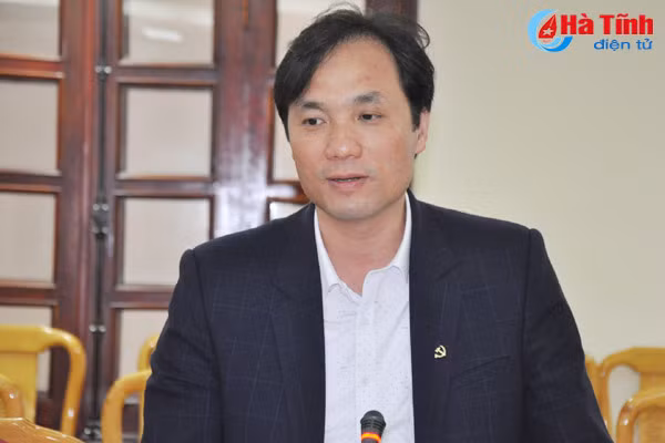 chuong trinh nghe thuat 50 nam chien thang dong loc phai moi me dac sac