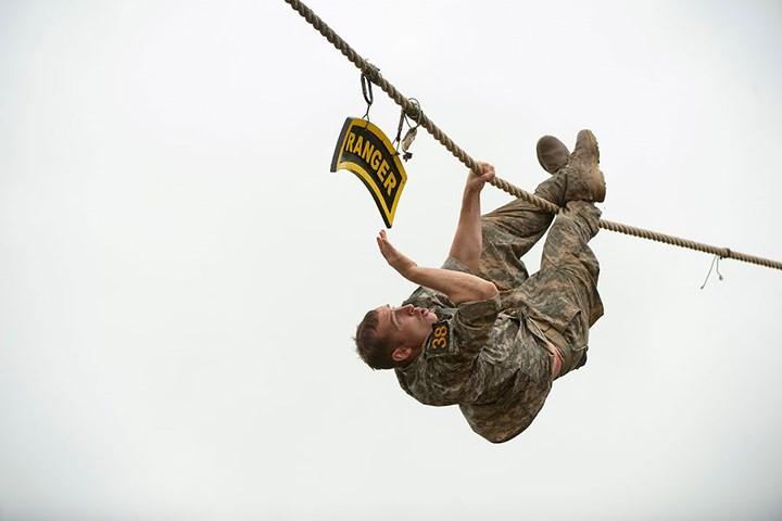 ngo ngang ky nang dung day vuot chuong ngai vat cua linh my