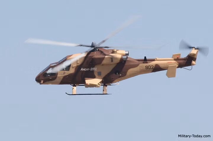 suc manh may bay truc thang trinh sat vu trang ansat 2rc cua nga