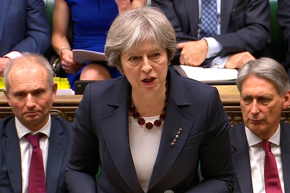 vu dau doc cuu diep vien anh truc xuat cac nha ngoai giao dong bang tai san nga