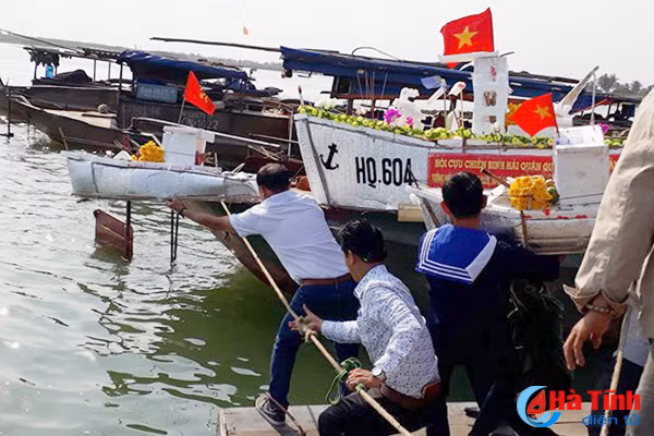 gap me liet sy gac ma cuu binh hai quan them nang long vi dong doi