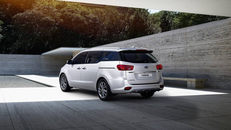 kia sedona 2019 ra mat co tuy chon 11 cho ngoi