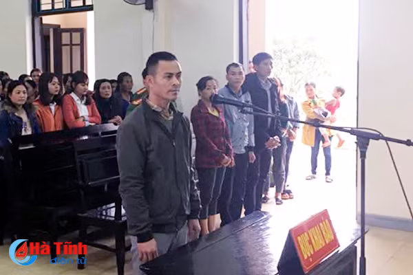 bi ban nhau dam hut nga dap dau dan den tu vong