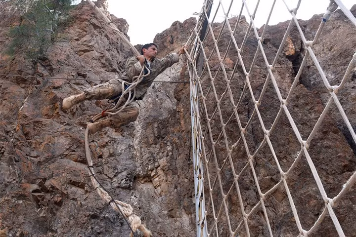 ngo ngang ky nang dung day vuot chuong ngai vat cua linh my