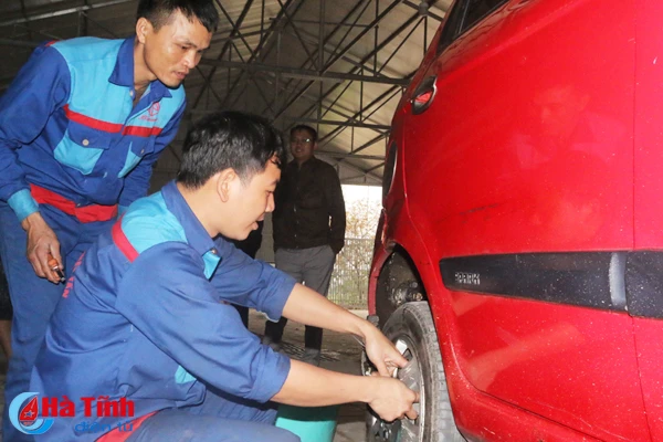 9x mang cong nghe sua chua o to nhat ban ve ha tinh