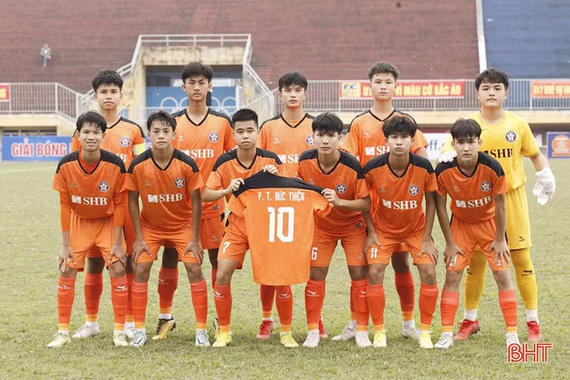 “Chung kết” sớm bảng C vòng loại U17 Quốc gia 2023