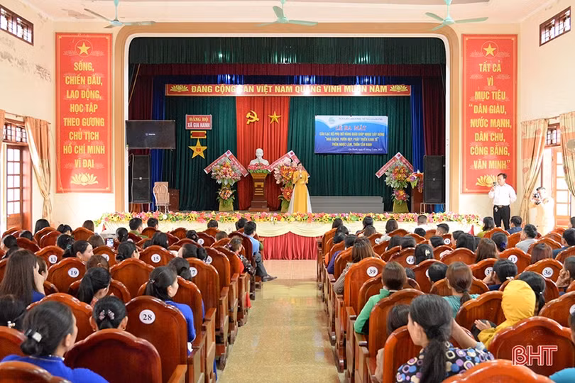 Ra mắt 2 mô hình CLB phụ nữ vùng giáo phát triển kinh tế tại Can Lộc