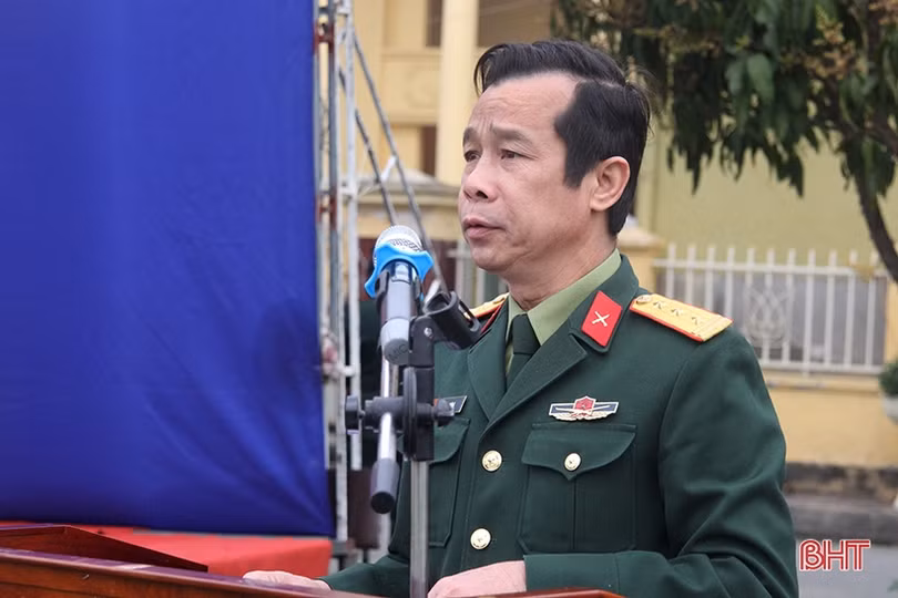 Các địa phương ở Hà Tĩnh ra quân huấn luyện năm 2023