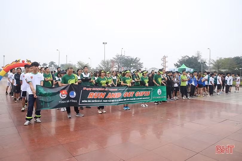 Thanh niên Hà Tĩnh hưởng ứng Giải chạy trực tuyến “RUN AND GET GIFTS”