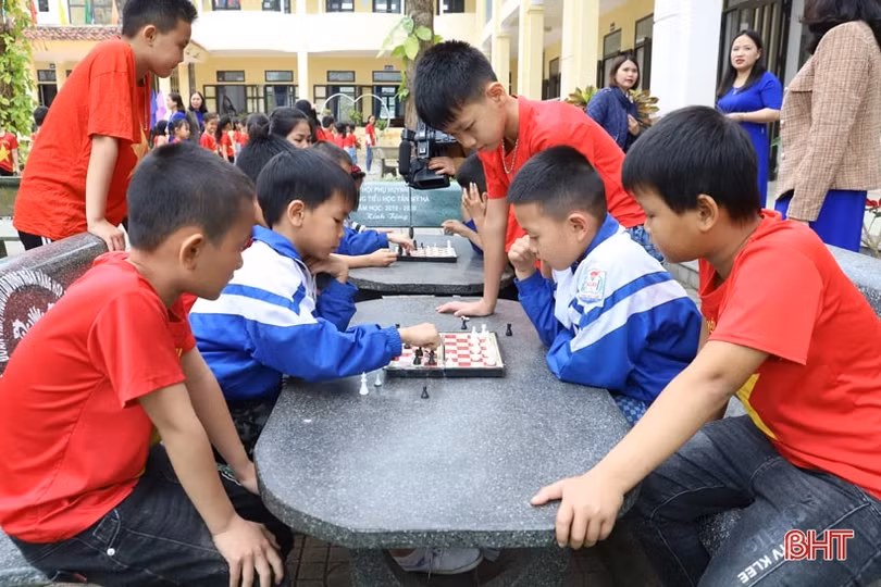 Nỗ lực nâng cao chất lượng giáo dục ở trường tiểu học huyện miền núi Hương Sơn ảnh 4 Nỗ lực nâng cao chất lượng giáo dục ở trường tiểu học huyện miền núi Hương Sơn